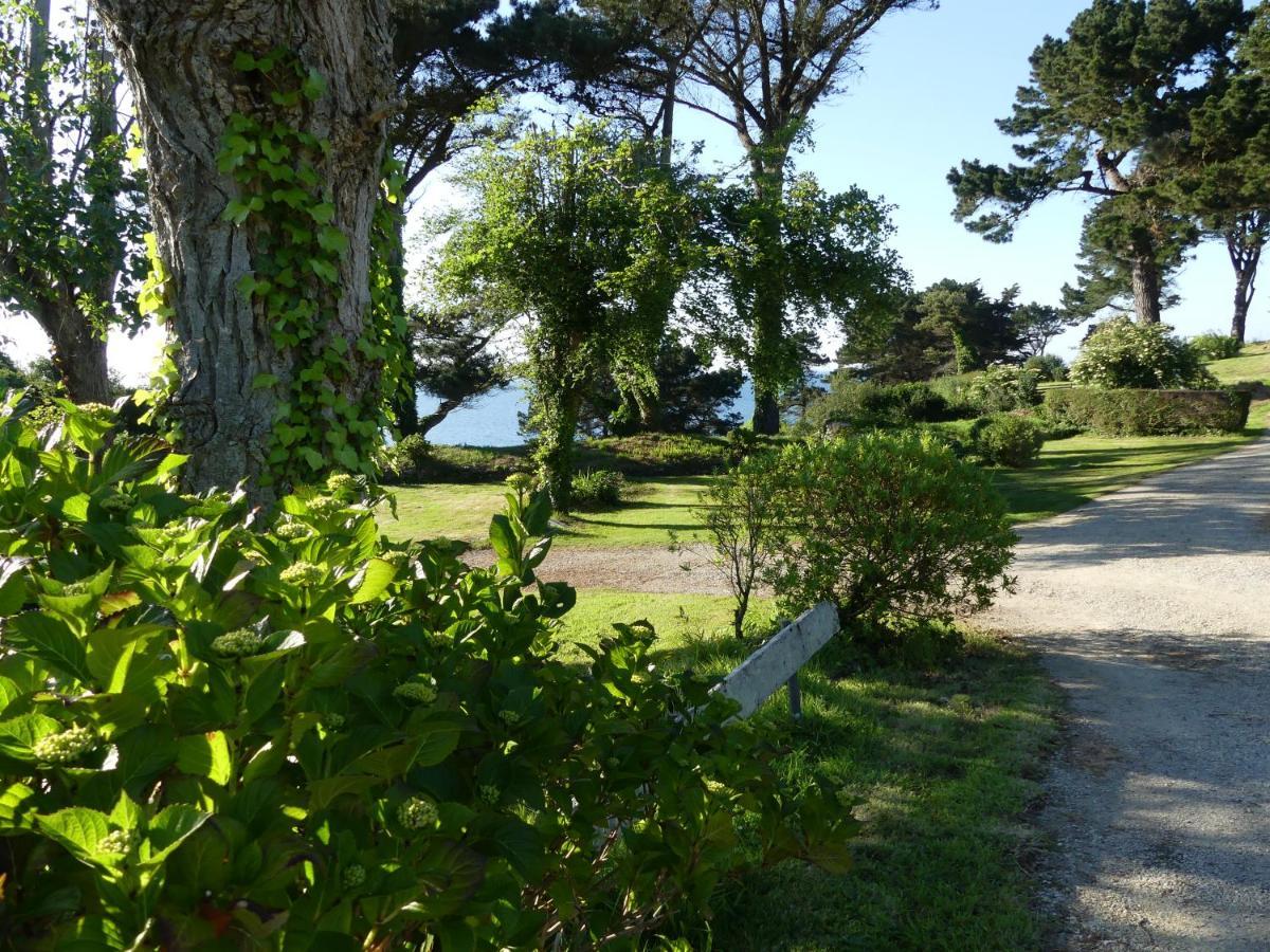 Les Hortensias grande tente familiale deux chambres et séjour vue mer sur camping nature Plestin-les-Grèves Exterior foto