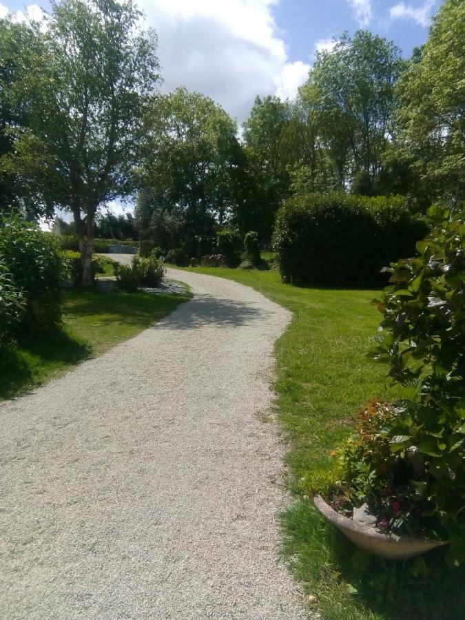 Les Hortensias grande tente familiale deux chambres et séjour vue mer sur camping nature Plestin-les-Grèves Exterior foto